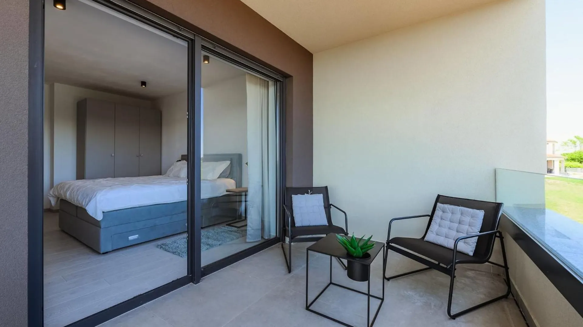 Villa De La Vie With Heated Swimming Pool Raša